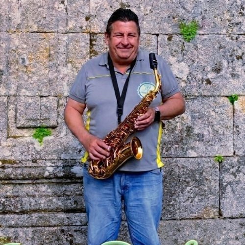 JOSE DANIEL DORADO