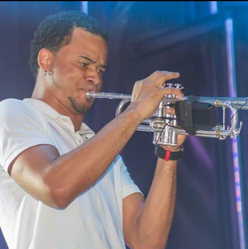 Luis Soto causa baja en la orquesta Metrópolis
