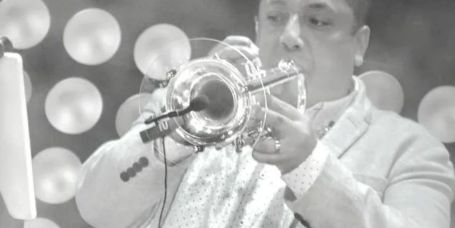 Ángel Brass se despide de Suavecito