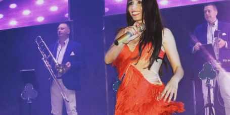 Tania Iglesias deja el mundo de la verbena