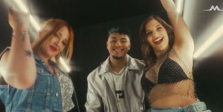 Marbella estrenamos nuevo videoclip del tema 'Hola Perdida'
